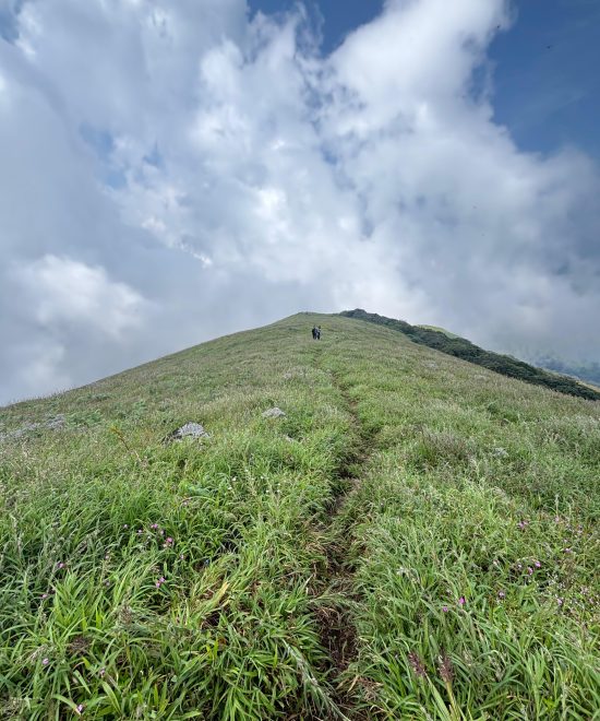 Nishani Motte Trek, Coorg Book With Goprayana